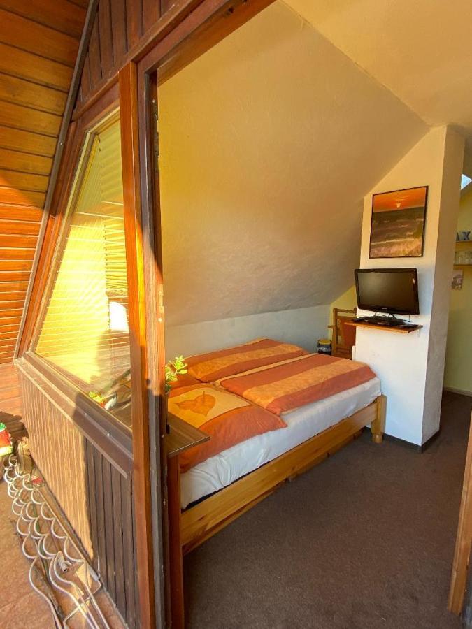 Gemuetliches Zimmer Zentral In Der Lueneburger Heide Schneverdingen Luaran gambar